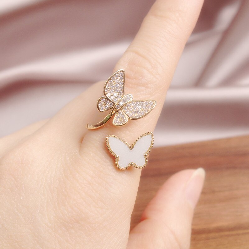 Stylish Gold Ring